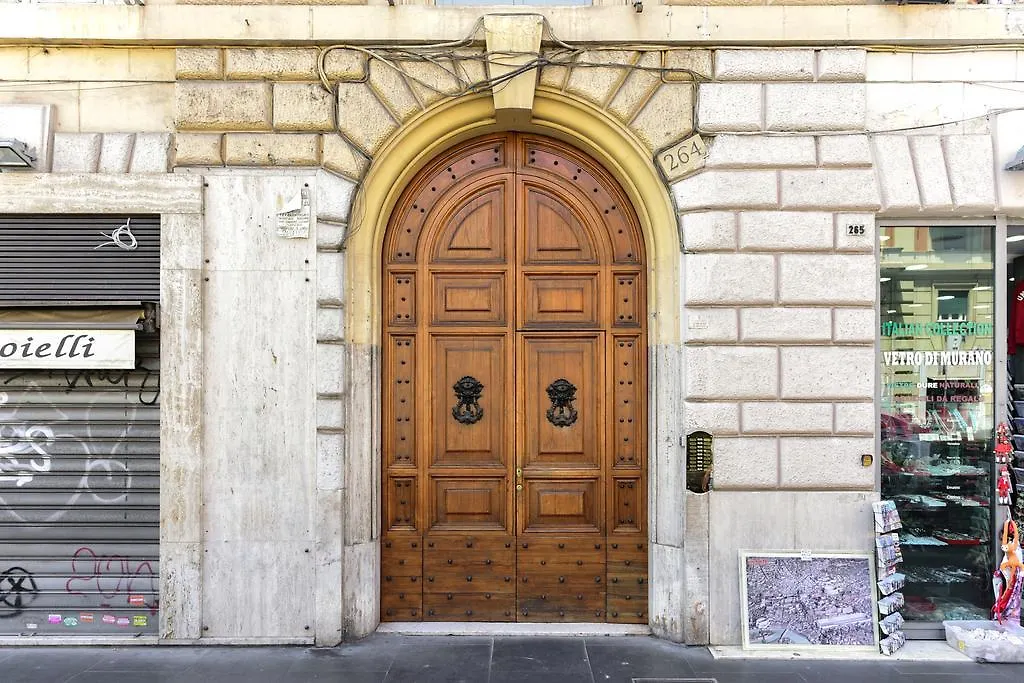 Cs Cosy Termini Studio Apartment Rome